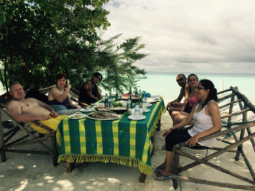 Sunset Holidays Huraa Exterior photo