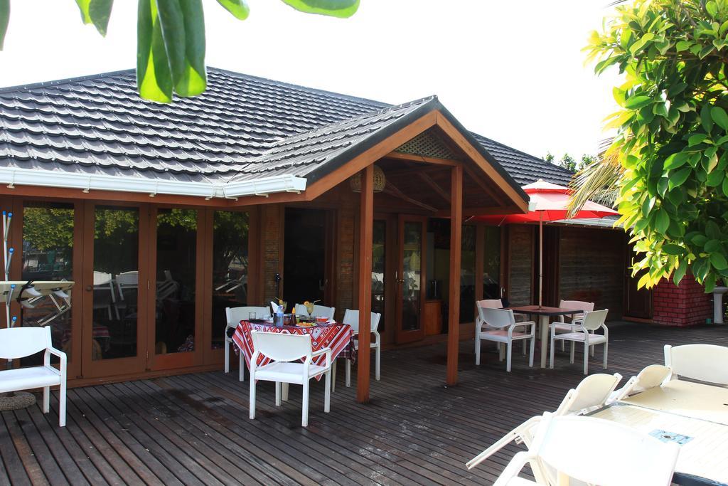Sunset Holidays Huraa Exterior photo