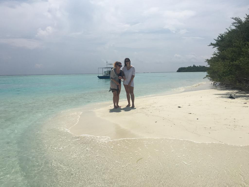 Sunset Holidays Huraa Exterior photo